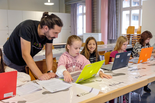 2024_Coding-Club for Girls